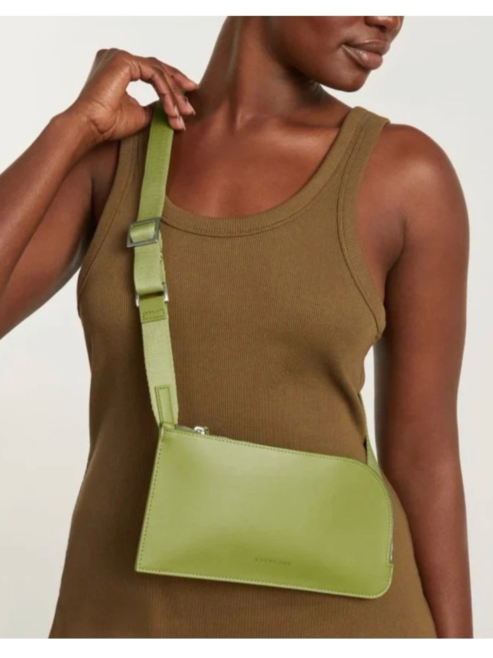 Everlane The Cactus Leather Sling Bag in Pepper Green, New without Tag